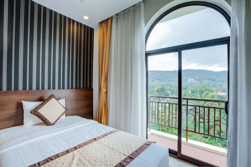 Deluxe Sea View